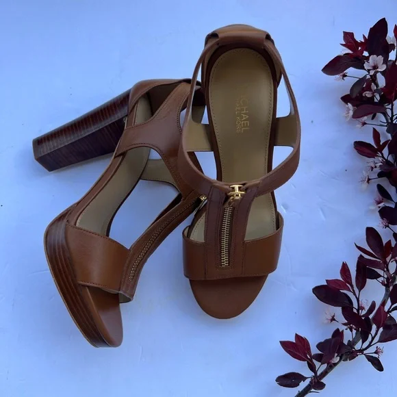 Michael Kors Brown and Gold Platform Heels - Picture 4 of 10
